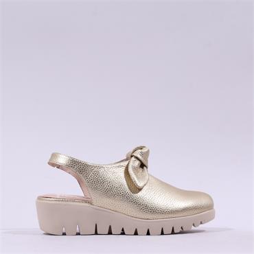 Wonders San Marino Bow Slingback Wedge - Gold